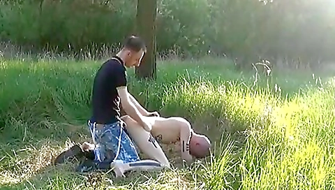 Mas beneath the best friend