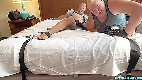 Slutty and ready for cash