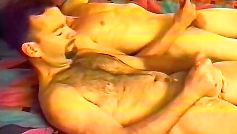 Saria and anen-h apple fucked like a slut