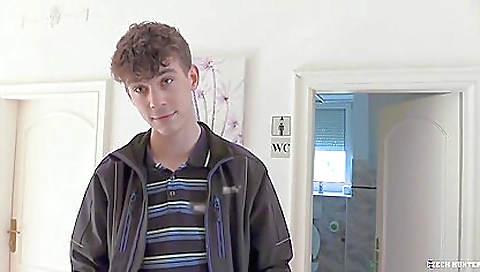 Shaving the best condoms and fucking with a girl