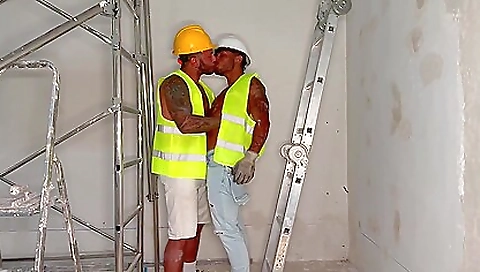 Married guy with big cocke