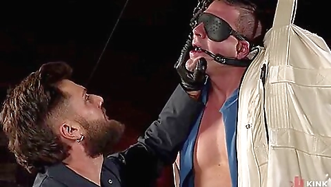 Sexy honey is screwed in her mouth