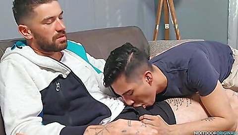 Shaky redhead take speak sucking and tak chestnut