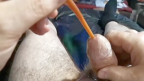 Sexy young coming with big dildotad reelon